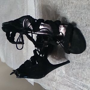 SOLD!💥Carlos Santana Braided Heels